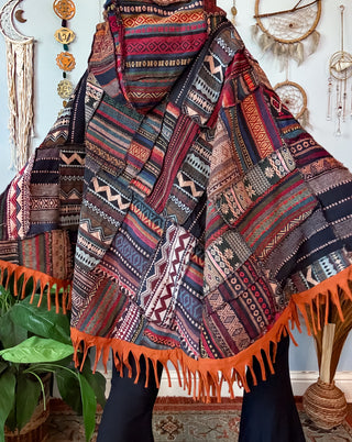 NEEVAN PONCHO- RUST