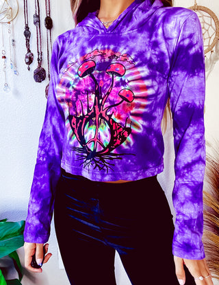 PEACEFUL TRIPS CROPPED HOODIE - PURPLE